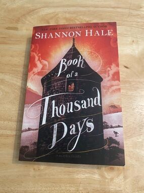 Book of a Thousand Days by Shannon Hale - Paperback Book